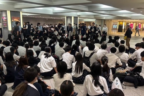 修学旅行　東京駅集合 - コピー